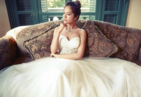 The Advantages of Opting for Custom Made Wedding Dresses Picture